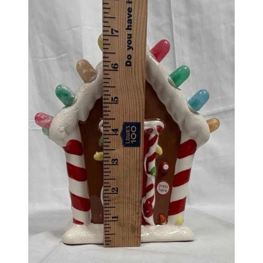 Hallmark Christmas Gumdrop Gingerbread House w/Lights & Music Ceramic Works